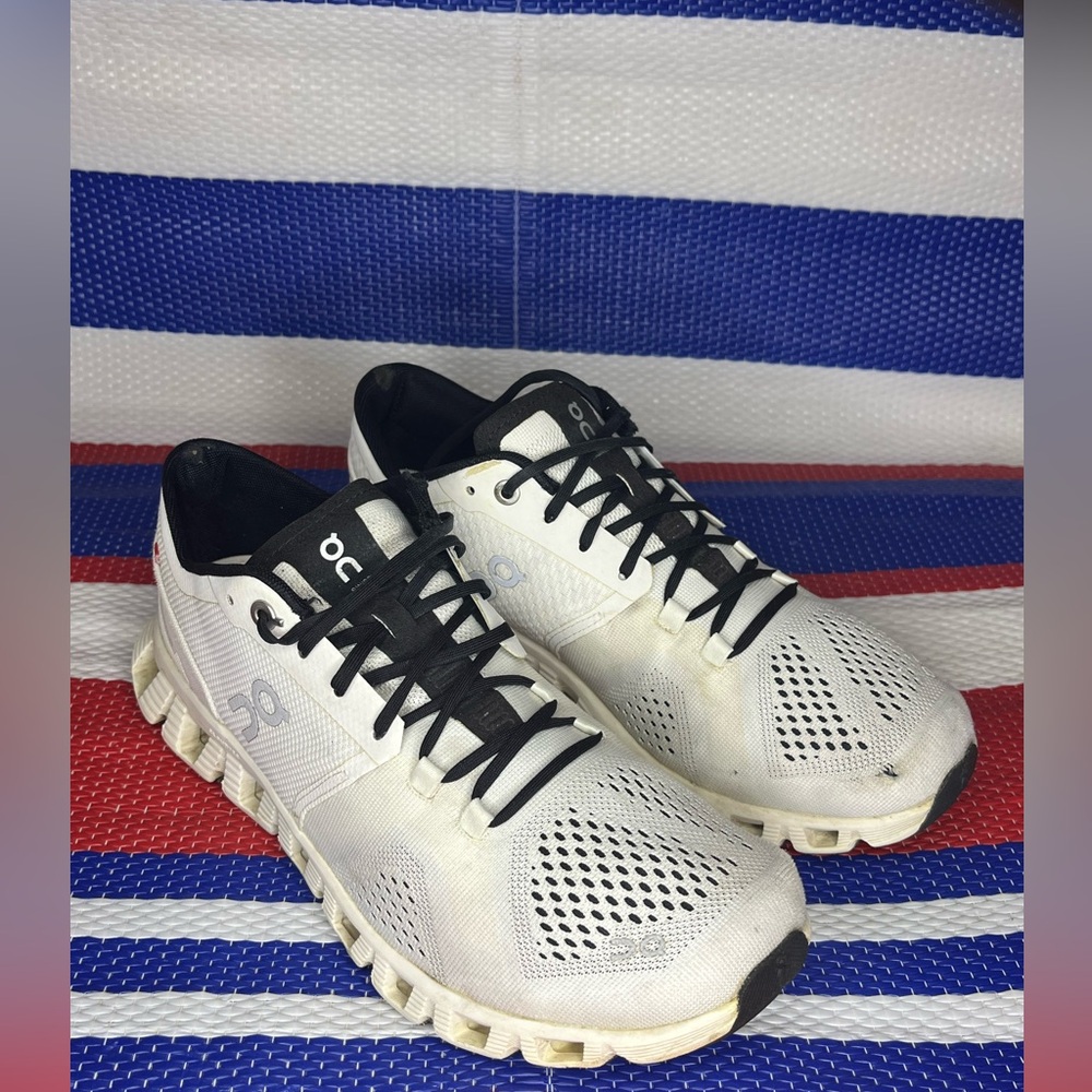 On Running Cloud X - On Cloud Memory Foam Low Top Running Shoes Women’s 8.5 - Picture 11 of 15